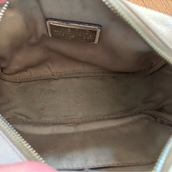 Valentino - Picture 9 of 11